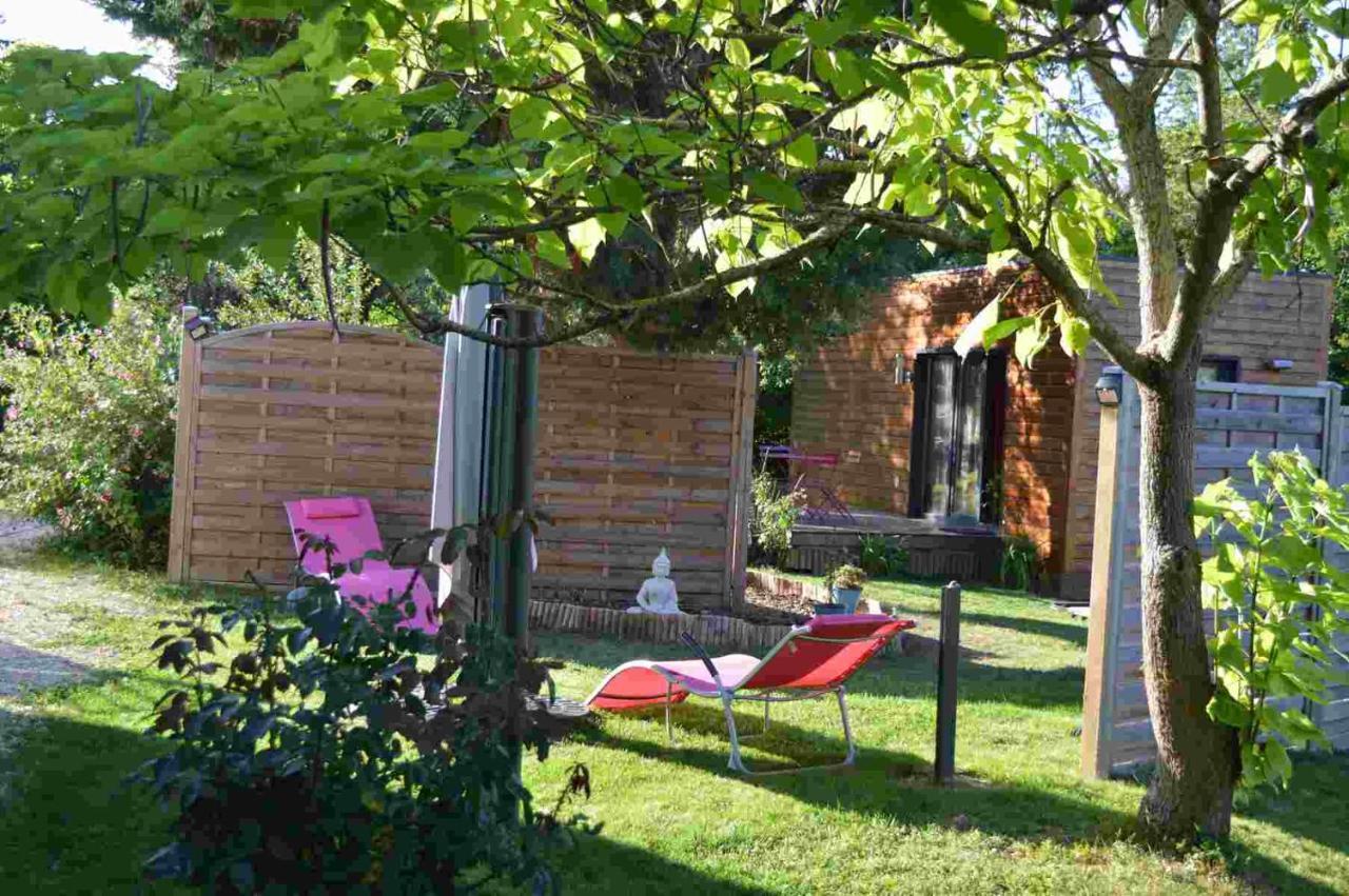 Au Coeur Du Bien-Etre, Gite Avec Piscine Chauffee Et Couverte, Spa, Sauna, Massages Монто Экстерьер фото